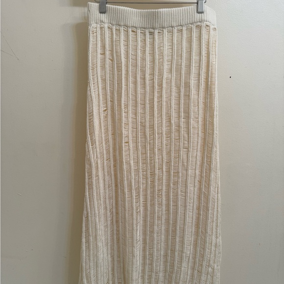Anthro Moon River White Knit Maxi Skirt Set - Picture 7 of 12